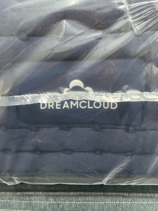 DREAMCLOUD EUROTOP KING MATTRESS