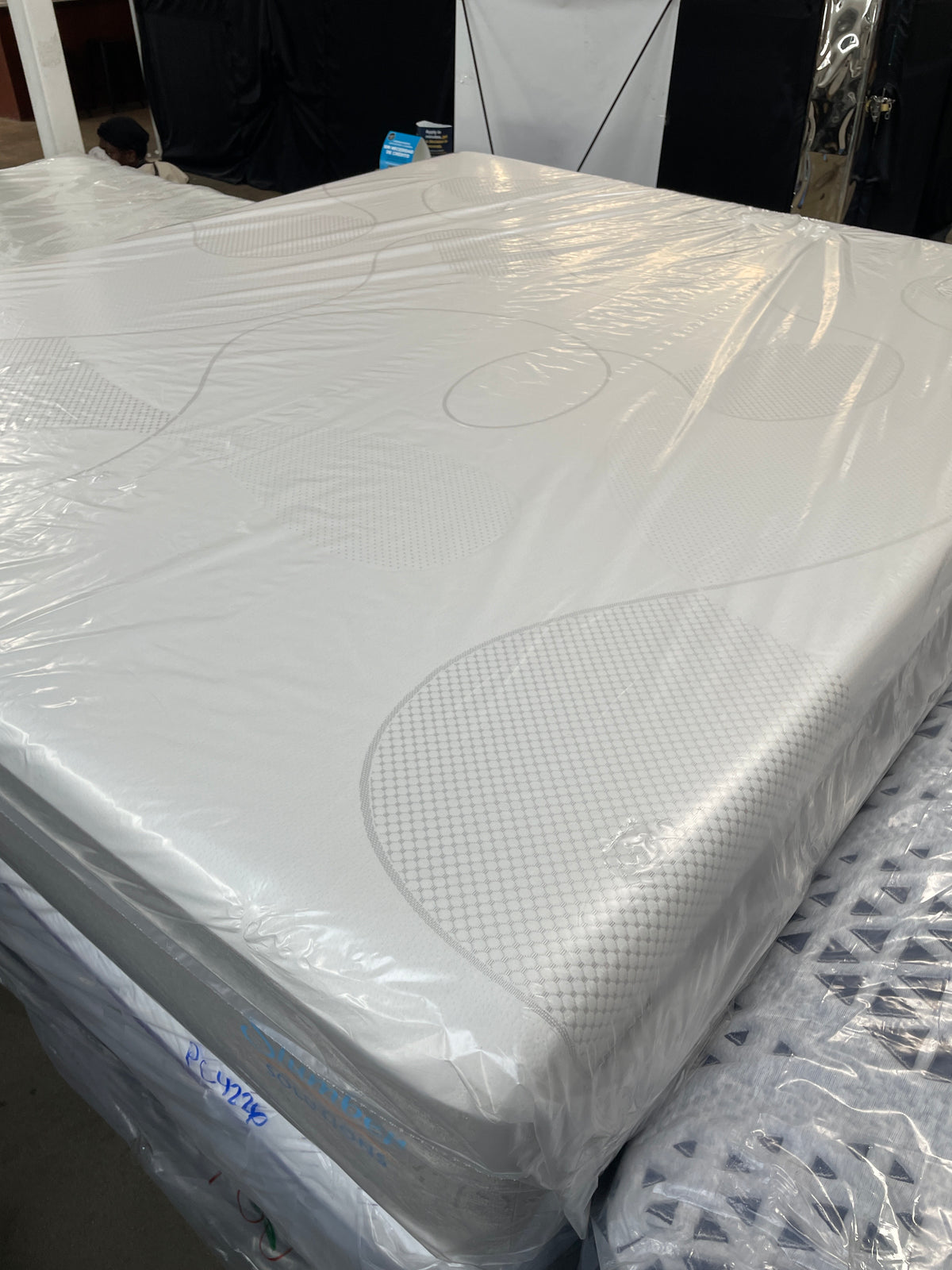 SLUMBER SOLUTIONS CALI KING MATTRESS