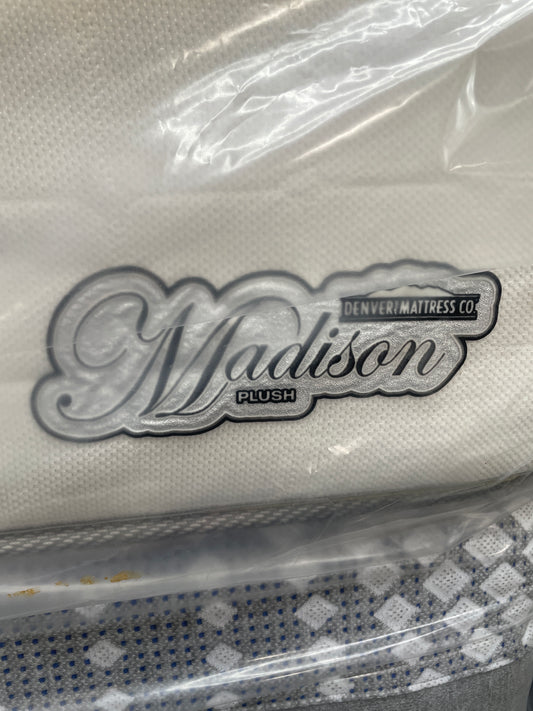 MADISON BY DM EUROTOP QUEEN MATTRESS