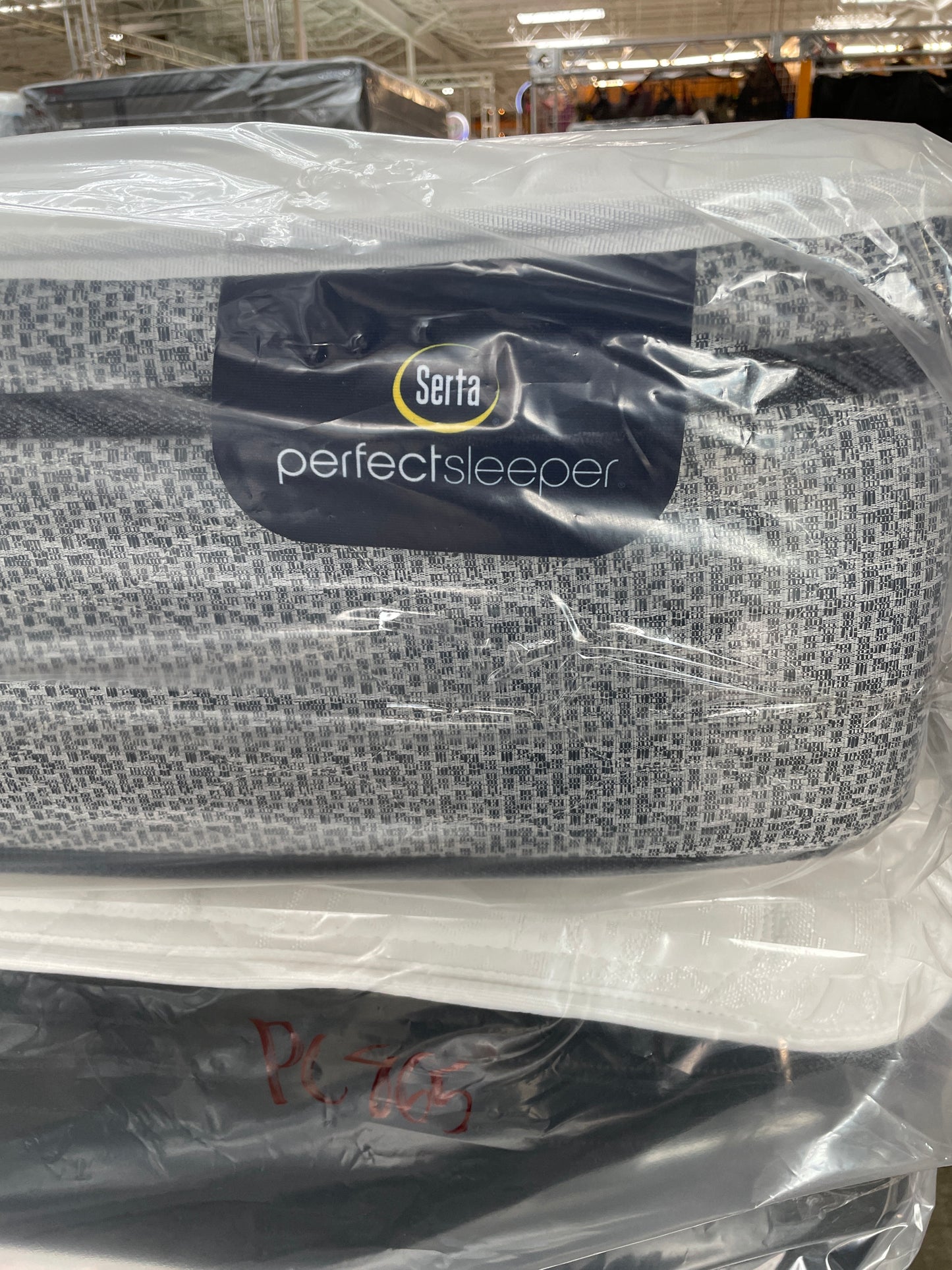 SERTA PERFECTSLEEPER QUEEN PILLOWTOP MATTRESS