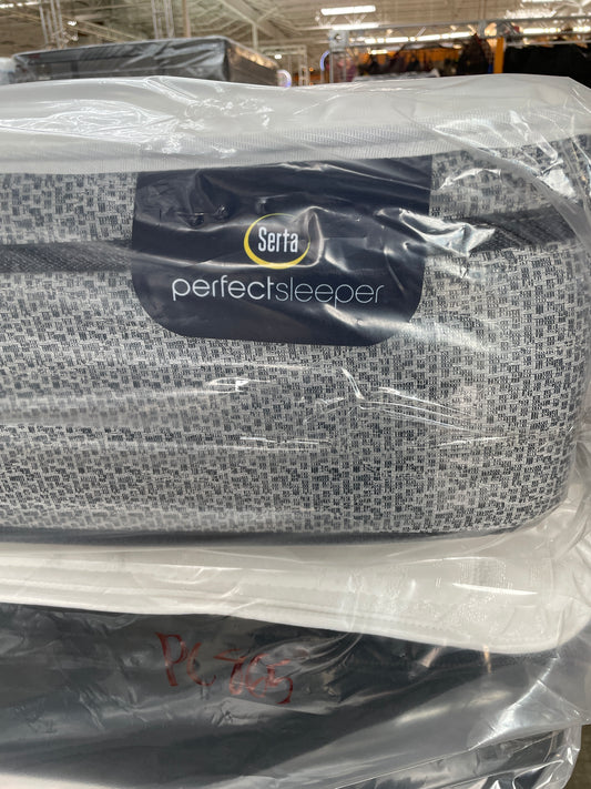 SERTA PERFECTSLEEPER QUEEN PILLOWTOP MATTRESS
