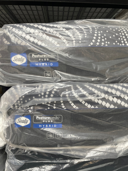 SEALY POSTUREPEDIC PLUS HYBRID TWIN XL MATTRESS