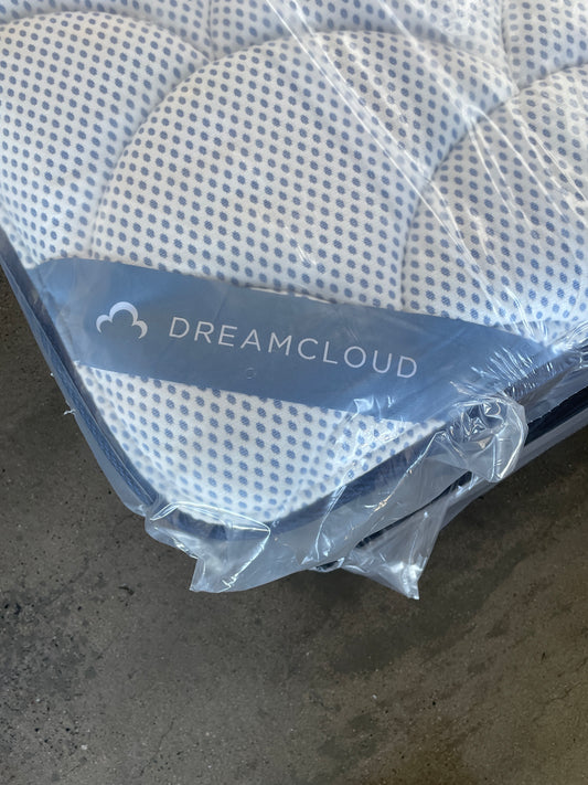 DREAMCLOUD PREMIER HYBRID QUEEN MATTRESS