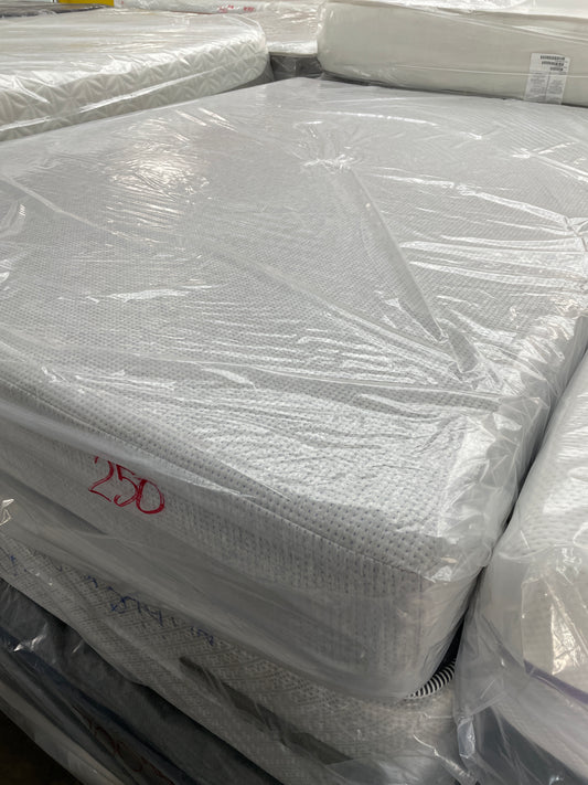 8” FOAM QUEEN MATTRESS