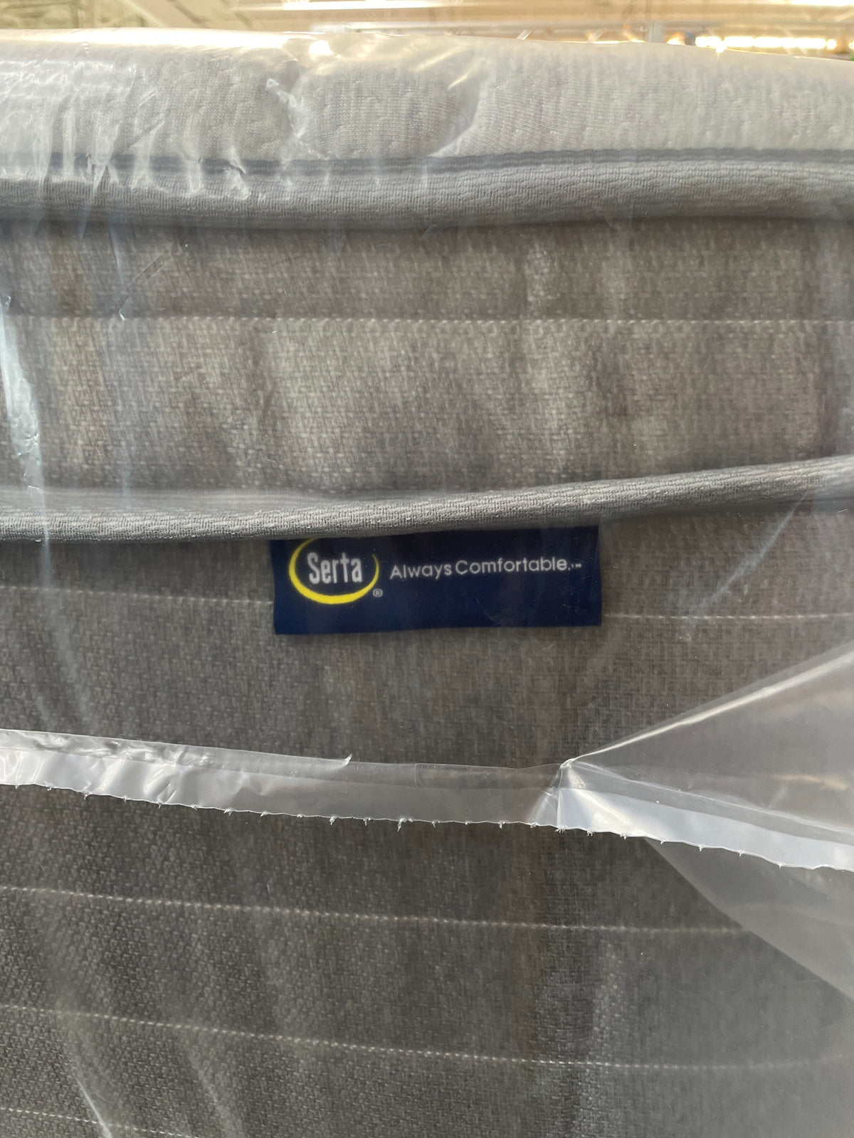 SERTA PILLOWTOP QUEEN MATTRESS
