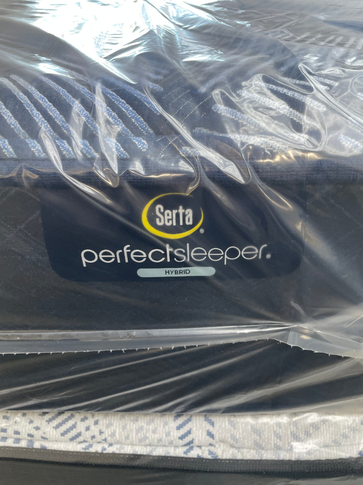 SERTA PERFECTSLEEPER HYBRID QUEEN MATTRESS