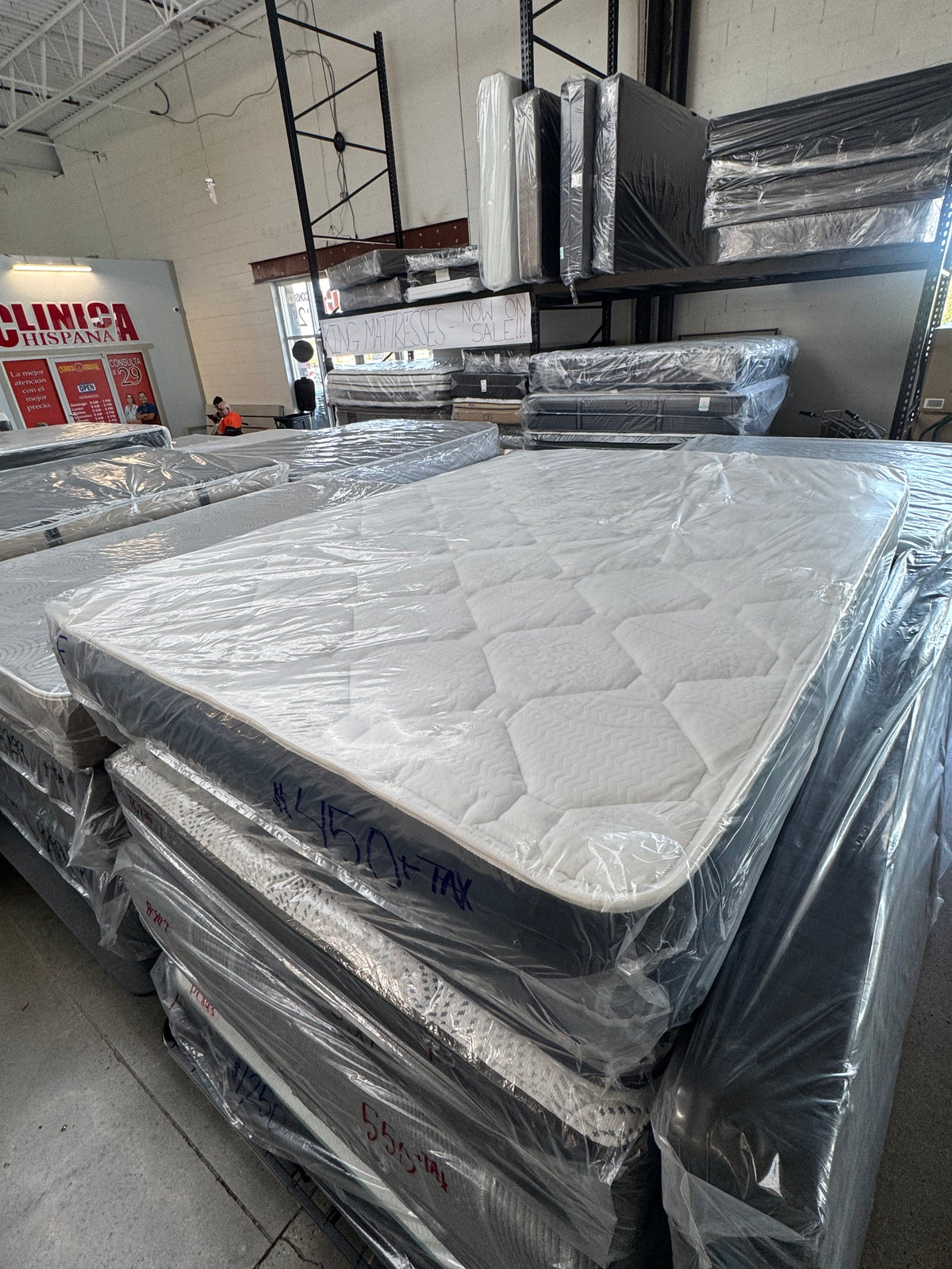 DREAMCLOUD EUROTOP QUEEN MATTRESS