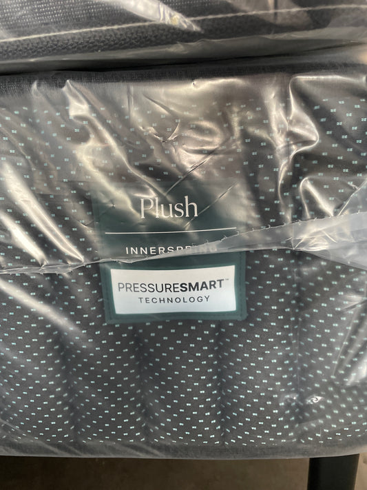 DREAMCLOUD PRESSURESMART PLUSH QUEEN MATTRESS