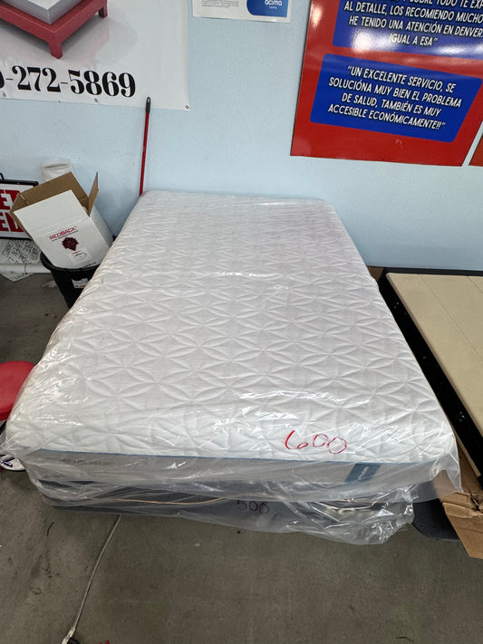 TEMPURPEDIC TEMPURCLOUD QUEEN