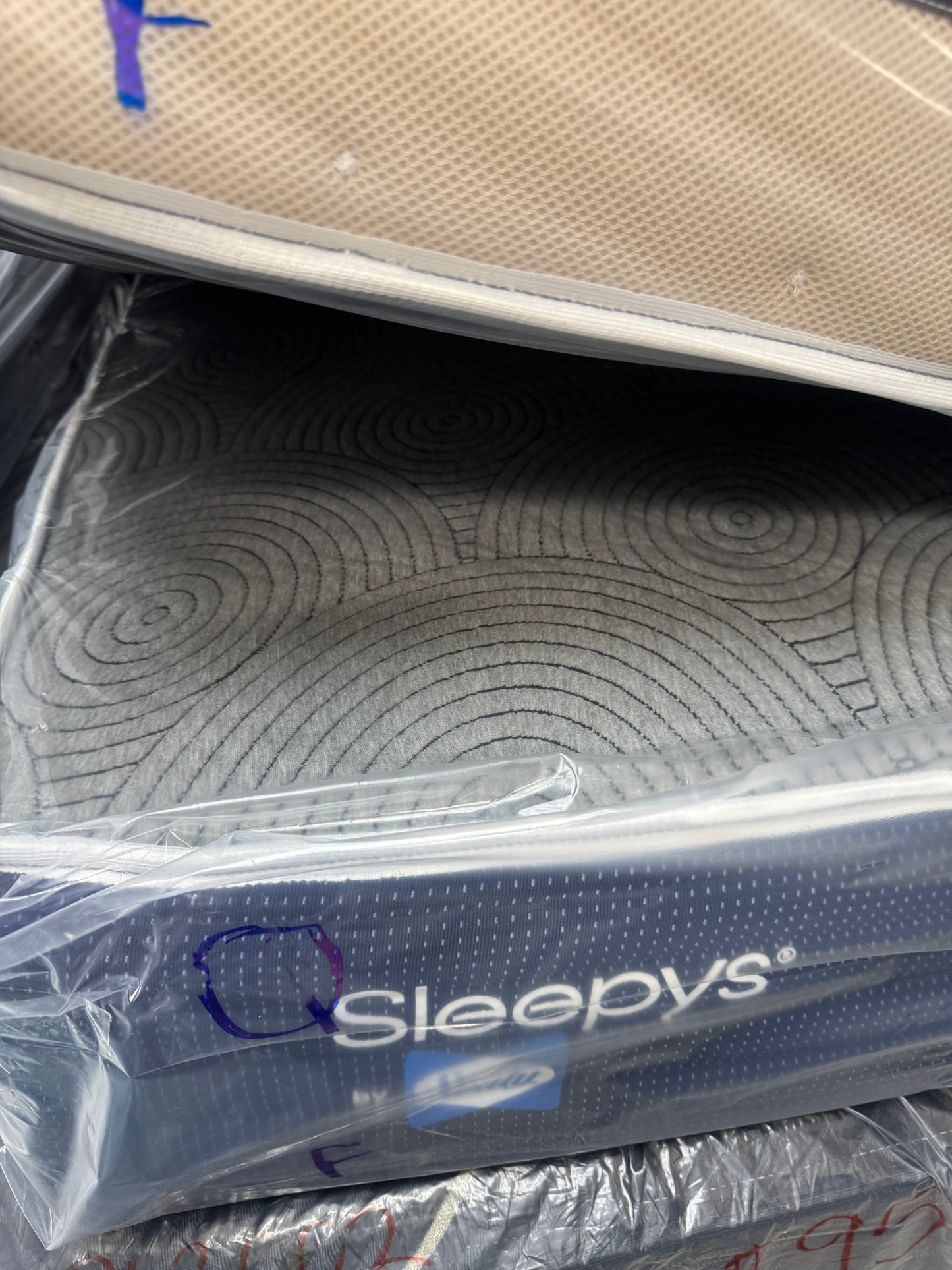 SLEEPYS BY SEALY QUEEN