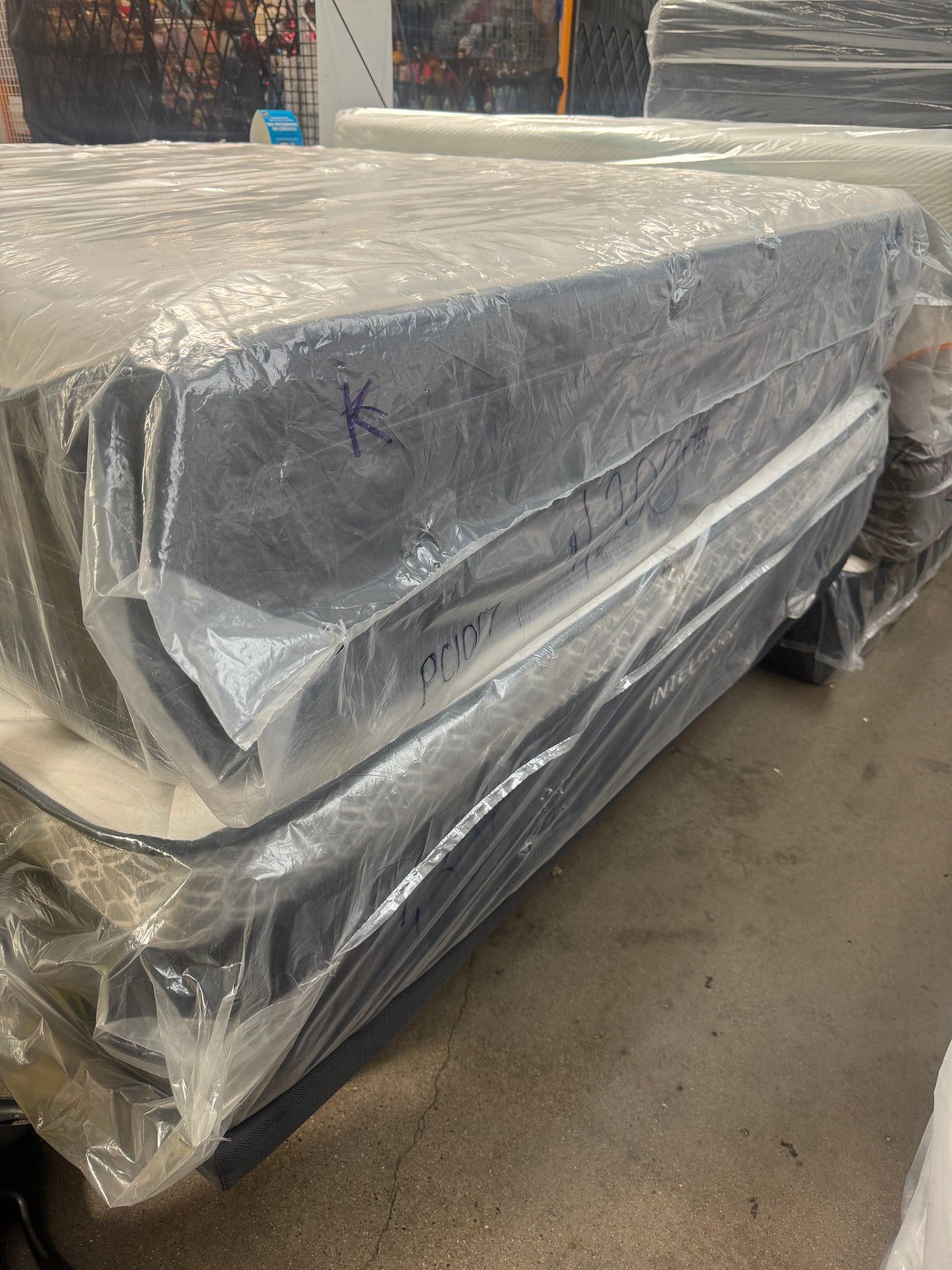 INTELLIBED KING MATTRESS